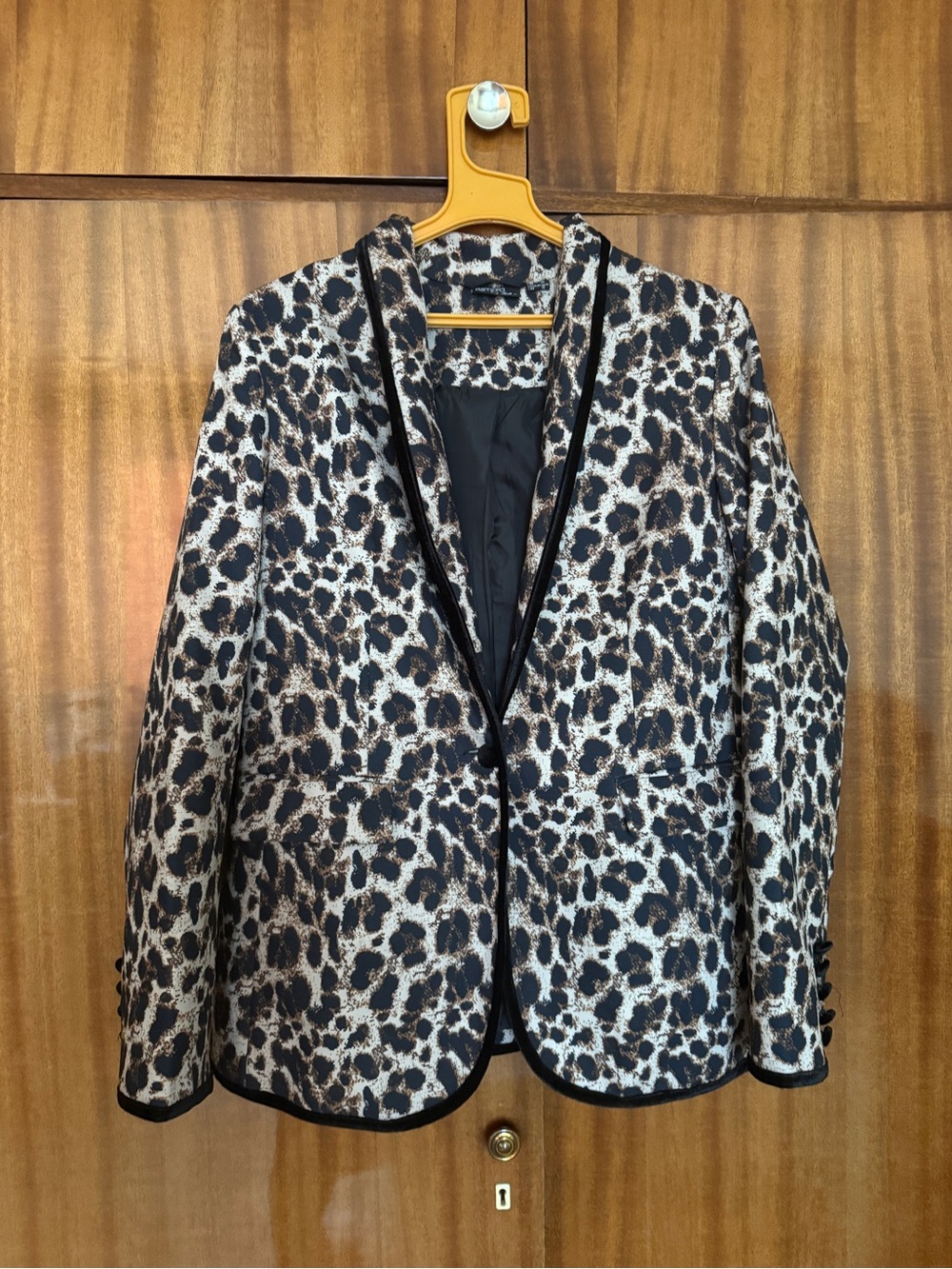 Heidi Klum Intimates Leopard Print Blazer - Black & Cream